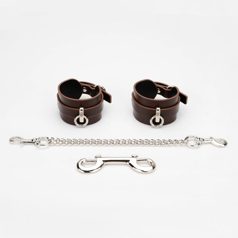 Catwoman Collar Handcuffs Leather Set
