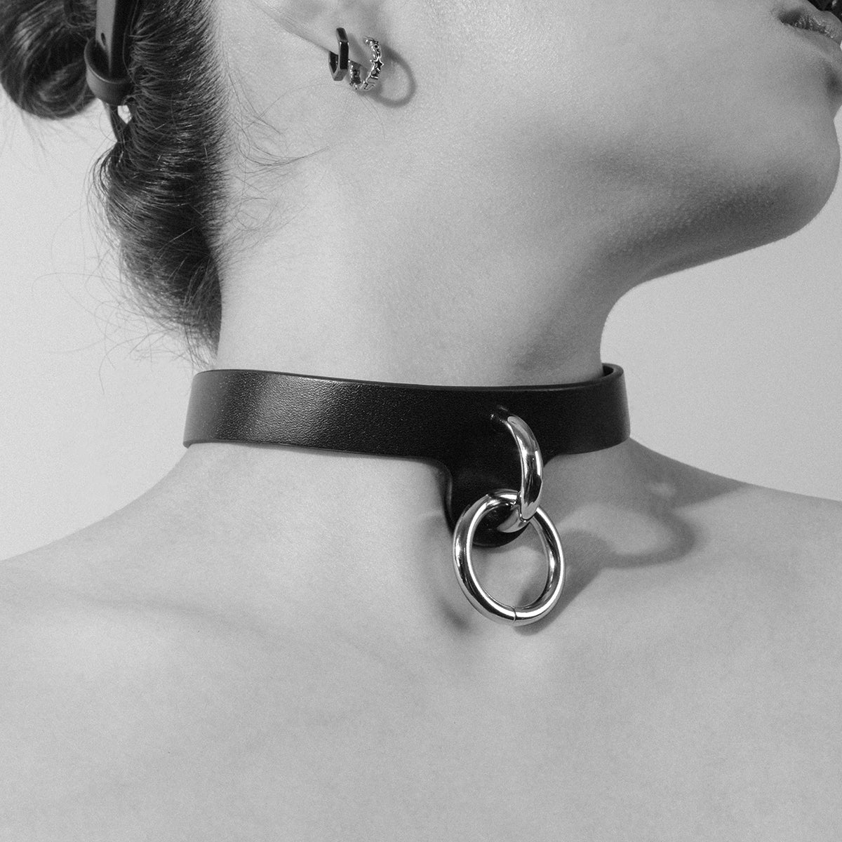 Rivet O-Ring Choker