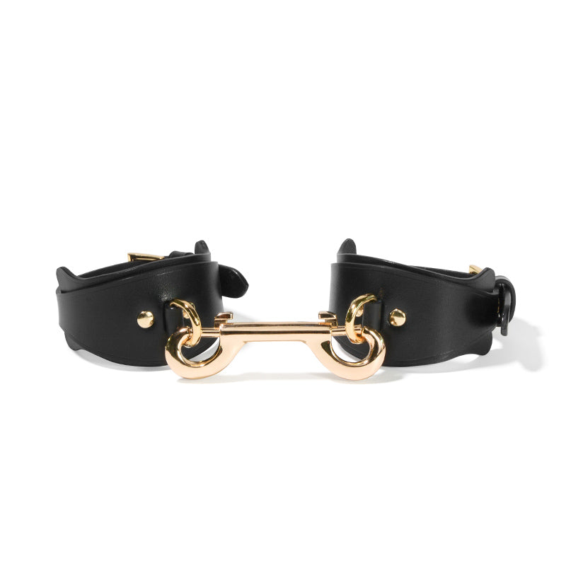 Minimalist Black Collar Handcuffs Leather Set