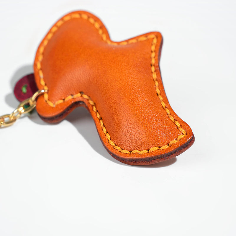 Leather capybara keychain/ bag charm