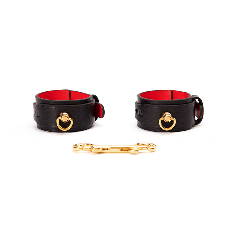 Black&Red Star Collar Handcuffs Leather Set