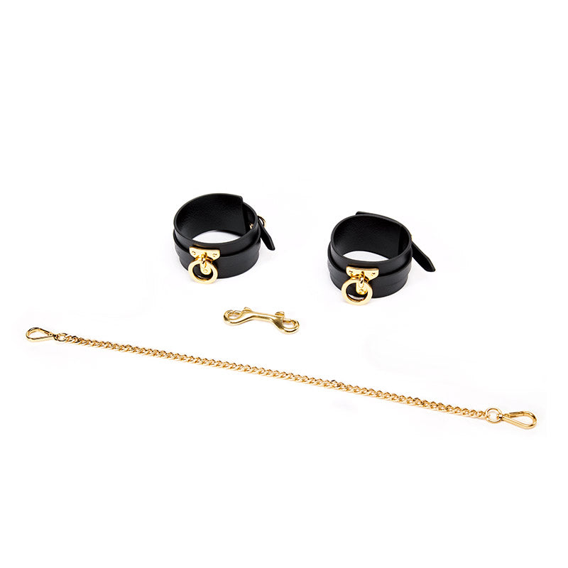 11 pcs Classic O-Ring Choker Handcuffs Leather Set