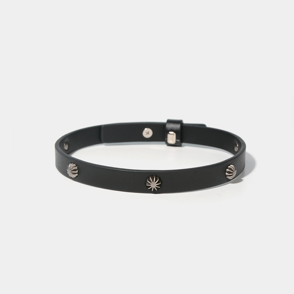 Studded Petite Leather Collar