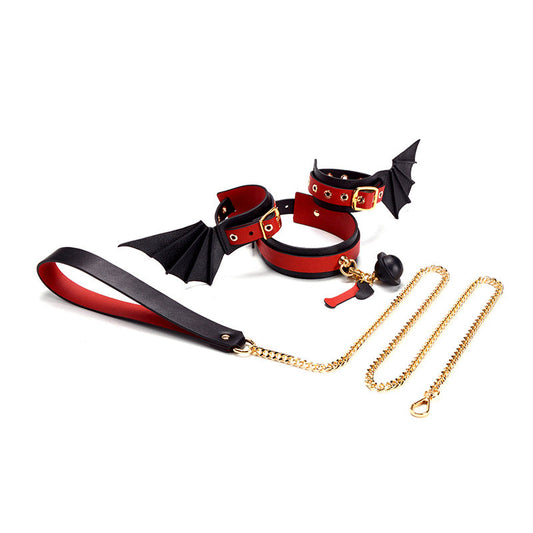 Devil Wings Collar Handcuffs Leather Set