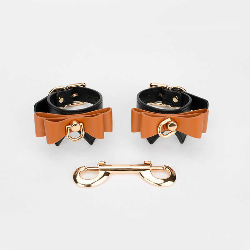 9 Pieces PU Bow Set with Heart Leather Pat